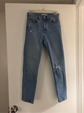 Levi's Wedgie Distressed Jeans